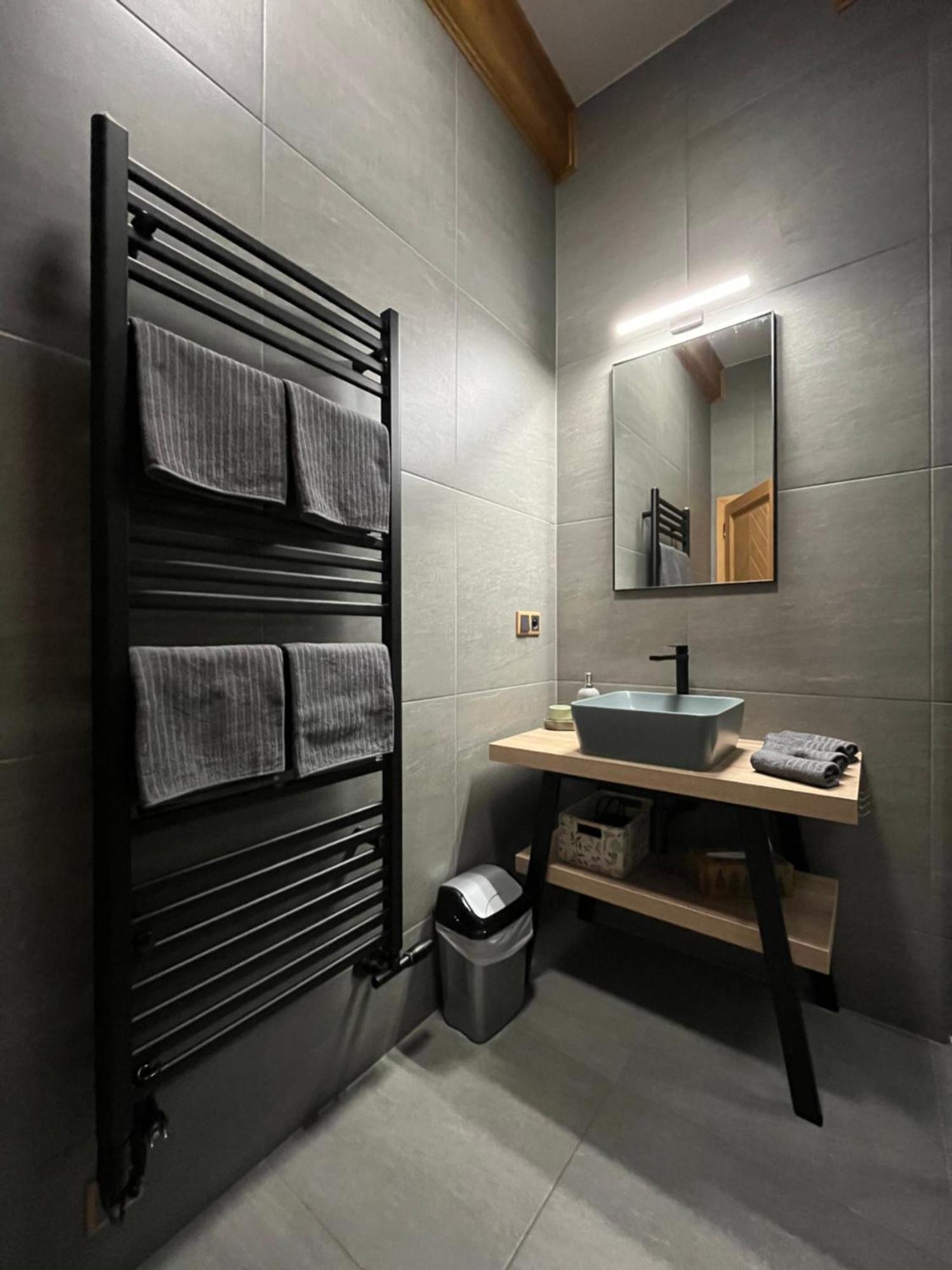 Apartmany La Siska Vsetín エクステリア 写真